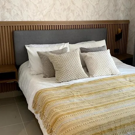 Exclusive Apartasuite El Encanto